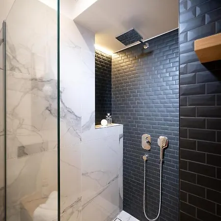 Premium With Balcony Apartamento *